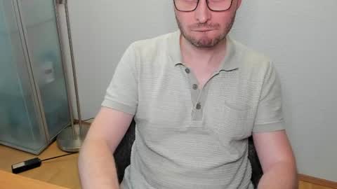 kinksubbydubby online show from June 22, 7:11 pm