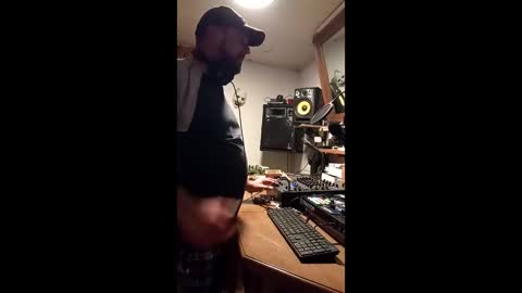 kinky_413x online show from March 8, 7:39 pm