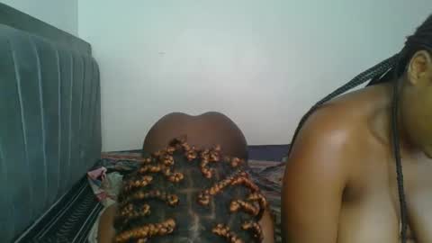 kinky_aria online show from November 18, 11:36 am