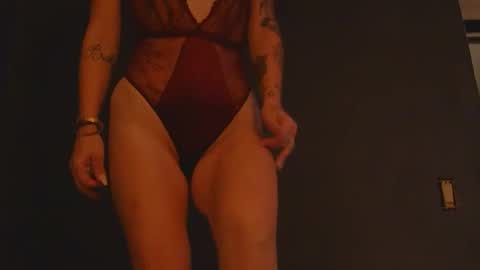 Snapshot of kinky_k80 chatting on January 19, 9:57 am Kinky K80 online show from January 19, 9:57 am