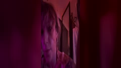 Snapshot of kinky_k80 chatting on July 18, 4:55 pm Kinky K80 online show from July 18, 4:55 pm