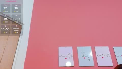 kinkycutegirll online show from October 6, 12:57 pm