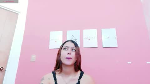 kinkycutegirll online show from December 17, 12:55 pm