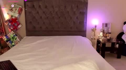 Jenny online show from December 20, 5:14 am