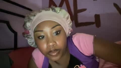 Bunniii online show from December 2, 10:28 am