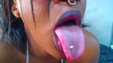 kinkynaghty online show from June 26, 10:08 am