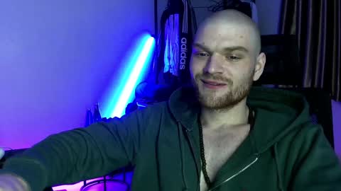 Snapshot of kinkypumpkin chatting on January 17, 11:51 pm Kenny online show from January 17, 11:51 pm