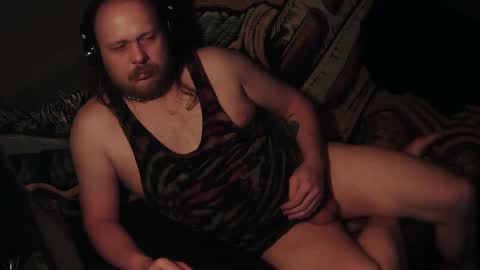 Snapshot of kinkysoup chatting on March 11, 5:49 am kinkysoup online show from March 11, 5:49 am