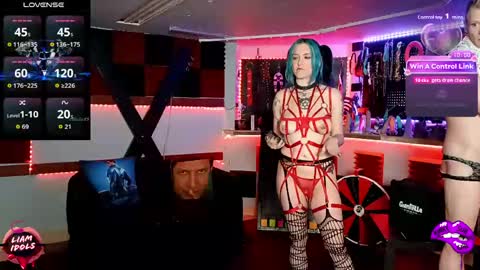Snapshot of kinkysubgirl_wdom chatting on May 16, 7:23 pm kinkysubgirl wDom online show from May 16, 7:23 pm