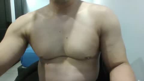 Snapshot of kinkytony1 chatting on September 28, 9:20 pm kinkytony1 online show from September 28, 9:20 pm