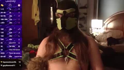 kinkywolf87 online show from November 14, 7:29 am