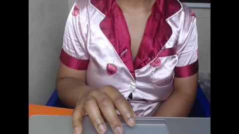 Snapshot of kinkyxxjuice chatting on September 12, 7:08 am kinkyxxjuice online show from September 12, 7:08 am