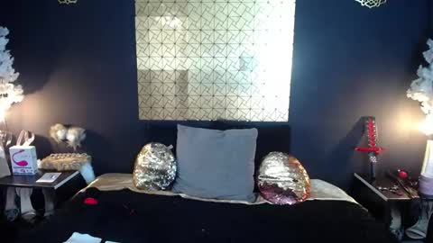 kinkyy_mom online show from April 28, 4:23 pm