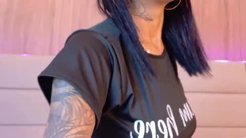 Snapshot of kiokosen chatting on November 21, 4:11 am KiO online show from November 21, 4:11 am