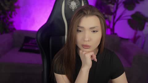 Snapshot of kira0541 chatting on March 2, 7:59 am Sweet girls online show from March 2, 7:59 am