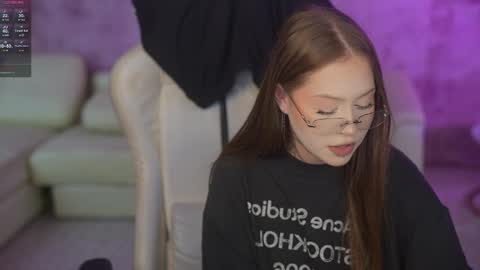 Sweet girls online show from May 20, 2:07 am