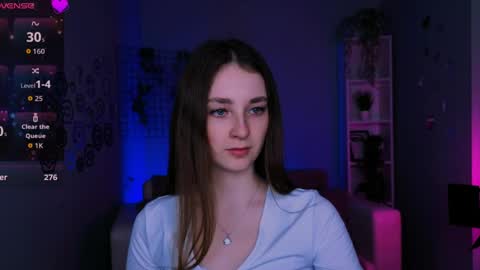 Kira online show from April 15, 7:32 pm