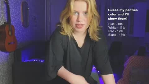 Snapshot of kira_citro chatting on September 13, 10:09 pm Kira  NEXT STREAM December 4 5pm CET  11am EST online show from September 13, 10:09 pm