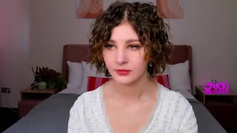 Kira online show from May 25, 12:16 am