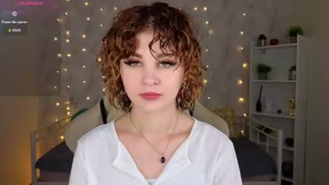 Snapshot of kira_fluffy chatting on July 8, 12:04 am Kira online show from July 8, 12:04 am