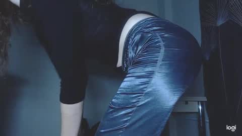 Snapshot of kira_foxy_ chatting on February 13, 12:32 pm Kira online show from February 13, 12:32 pm