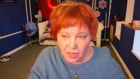 Snapshot of kira_kennet chatting on April 21, 12:33 pm Kira Kennet online show from April 21, 12:33 pm