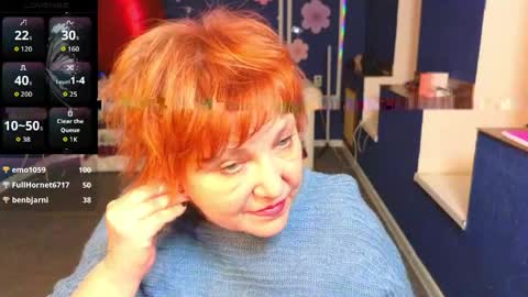 Snapshot of kira_kennet chatting on April 29, 7:09 pm Kira Kennet online show from April 29, 7:09 pm