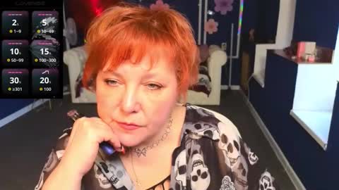 Snapshot of kira_kennet chatting on May 2, 9:36 am Kira Kennet online show from May 2, 9:36 am
