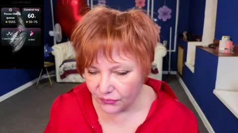 Snapshot of kira_kennet chatting on May 11, 4:26 pm Kira Kennet online show from May 11, 4:26 pm
