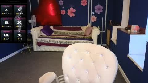 Snapshot of kira_kennet chatting on May 16, 6:54 am Kira Kennet online show from May 16, 6:54 am