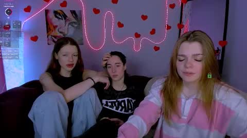 Kira  online show from February 26, 3:05 am