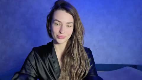 Kira love1 online show from May 2, 8:41 am