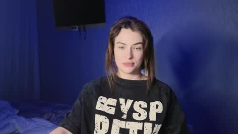 Kira love1 online show from May 12, 9:56 pm