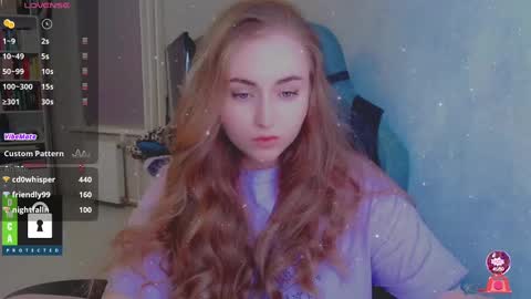 Snapshot of kira_love_sleep chatting on December 22, 6:59 pm you know thumb up me please its important online show from December 22, 6:59 pm