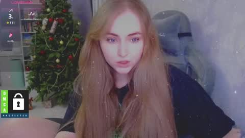 Snapshot of kira_love_sleep chatting on December 29, 5:12 pm you know thumb up me please its important online show from December 29, 5:12 pm