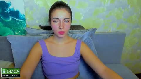 kiraa sunny online show from November 27, 8:44 pm