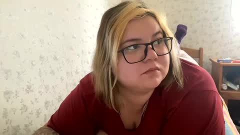 Just Kira online show from January 5, 7:49 am