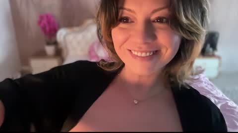 KiraDivine online show from February 25, 2:16 pm