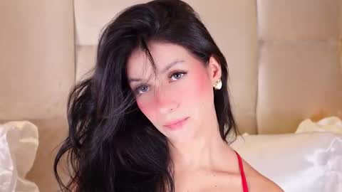 kira online show from October 8, 1:47 am