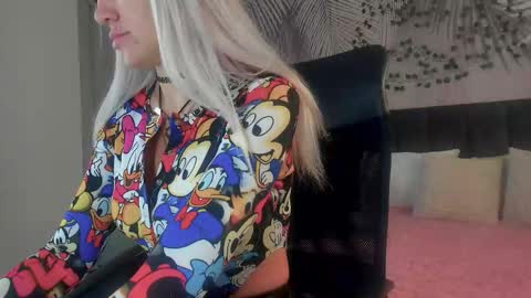 Kira online show from November 1, 2:46 am