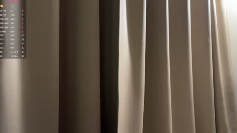 Kira online show from December 5, 3:39 pm