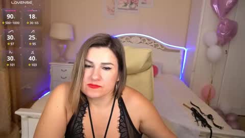 Kira online show from March 2, 10:05 pm