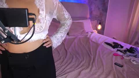 Kira online show from September 28, 5:57 am