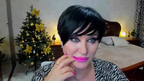 Kira online show from December 21, 10:11 am