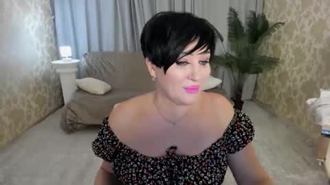 Kira online show from January 8, 11:45 am