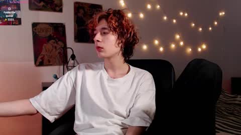 Snapshot of kiriae21 chatting on February 18, 2:24 pm Alan online show from February 18, 2:24 pm