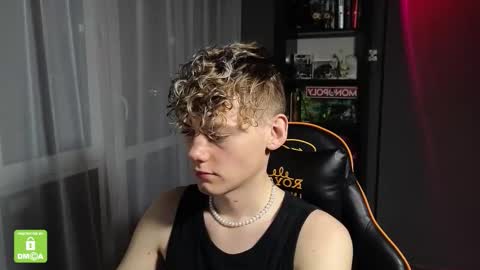 Kirill and Andrey online show from November 10, 3:11 pm