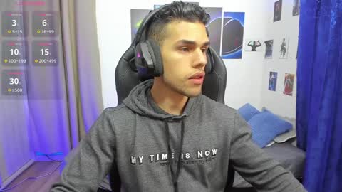 Snapshot of kiritosexhot chatting on December 2, 12:41 am Jacob online show from December 2, 12:41 am