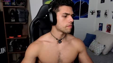 Snapshot of kiritosexhot chatting on October 27, 2:26 am Jacob online show from October 27, 2:26 am