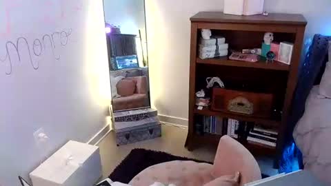 Morgan Monroe online show from July 6, 9:50 pm